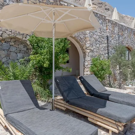 Epavlis & 4* Kamari (Santorini)
