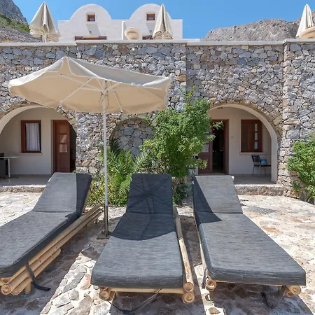 Hotel Epavlis & Kamari (Santorini)